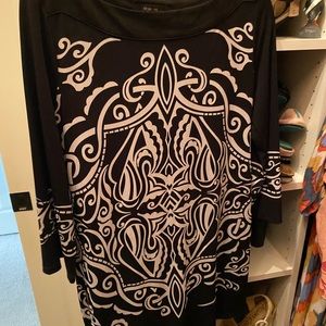 Style and Co. size medium black and white tunic